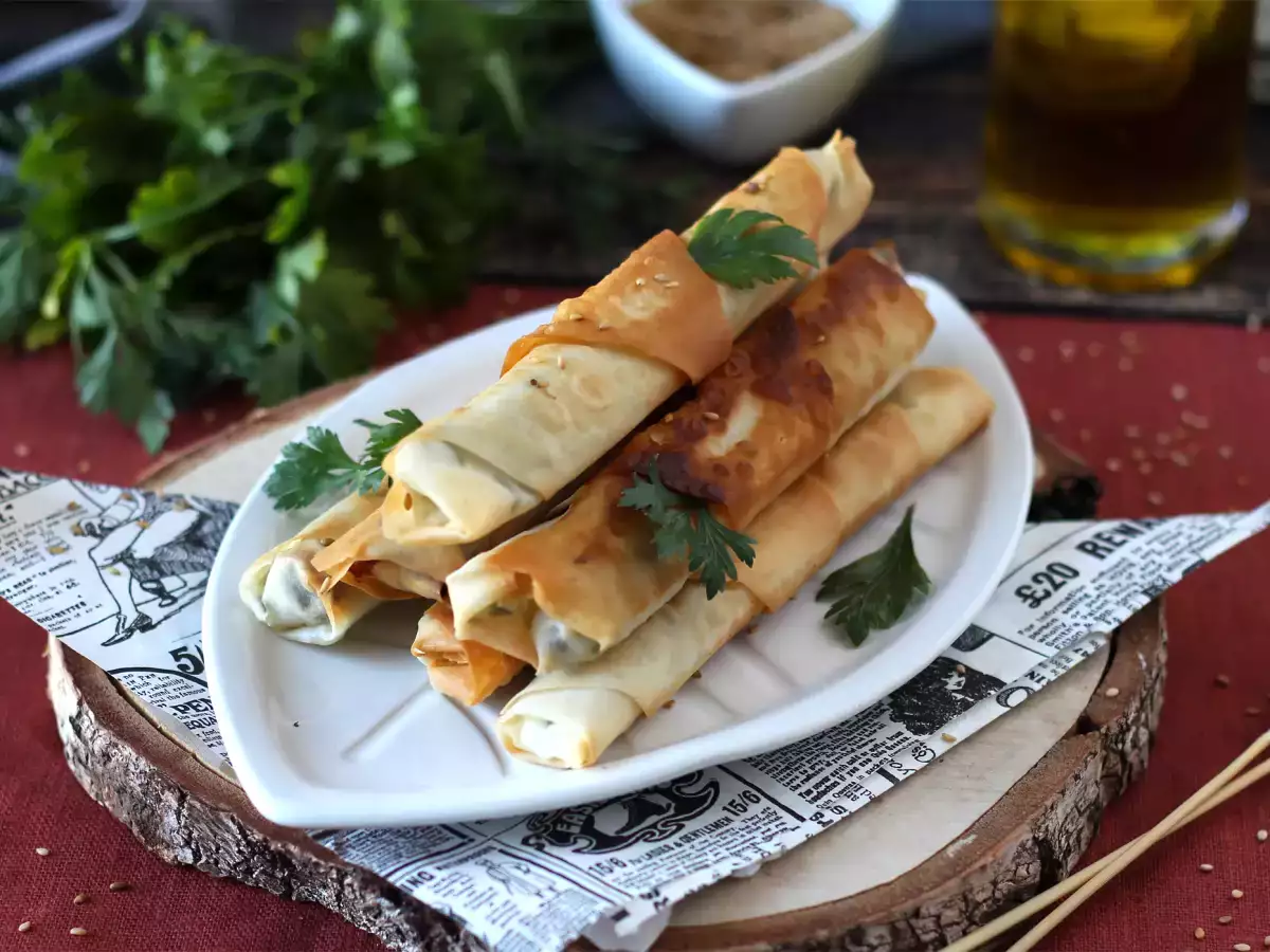 Börek so syrom feta a petržlenovou vňaťou