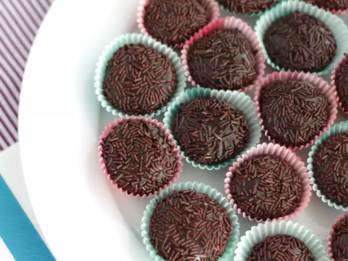 Brigadeiro, malé brazílske sladkosti - foto 2