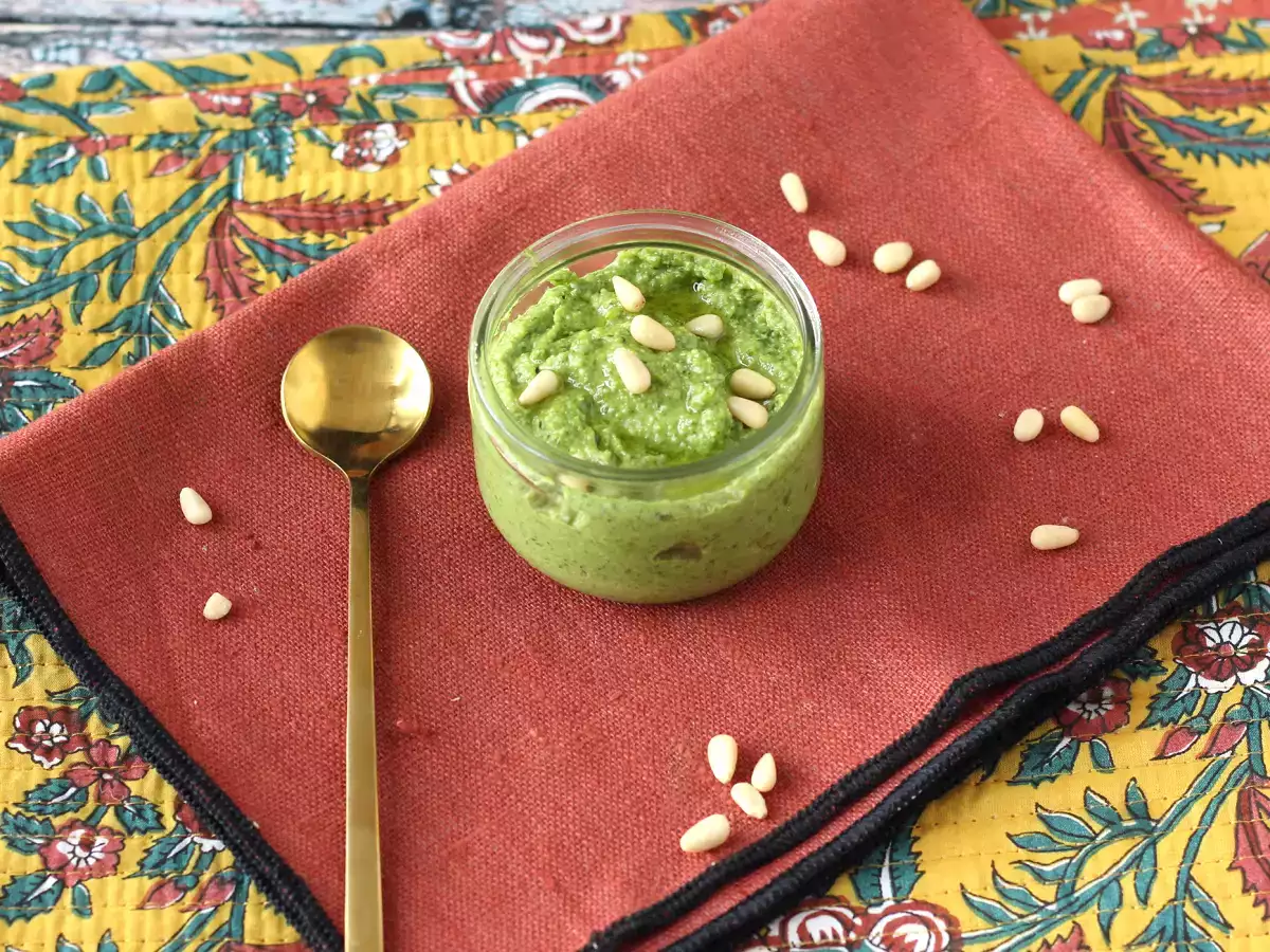 Čerstvé a krémové rukolové pesto za 5 minút - foto 4