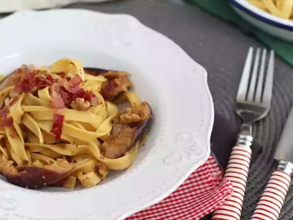 Recept Cestoviny s figami a pancettou