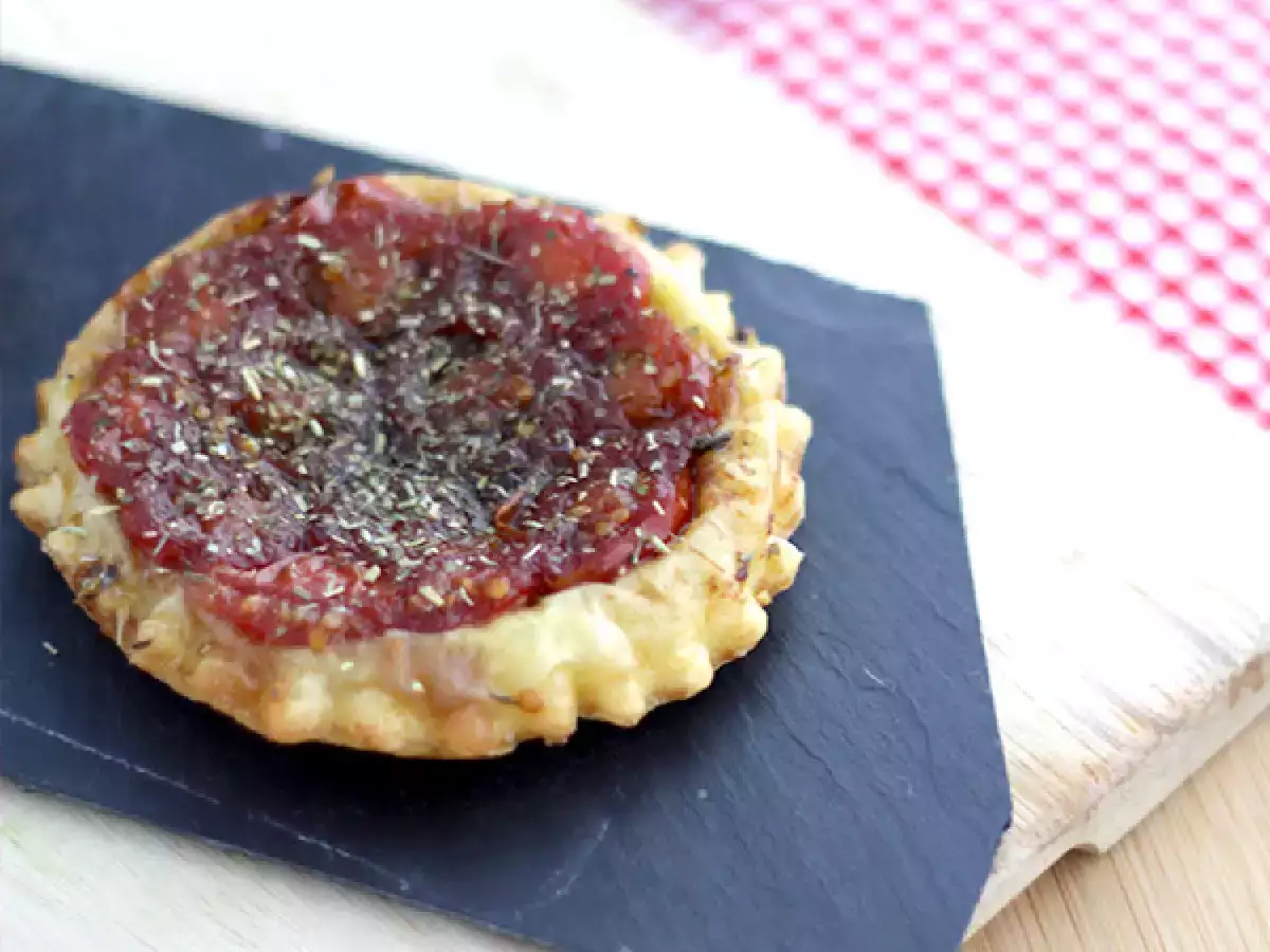 Cherry paradajkové koláče tatin - foto 3