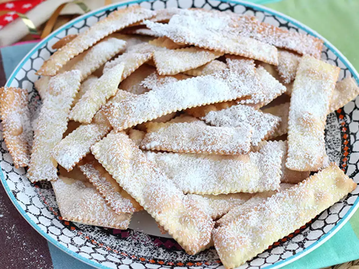 Chiacchiere di carnevale - talianske pečené bugne - foto 4