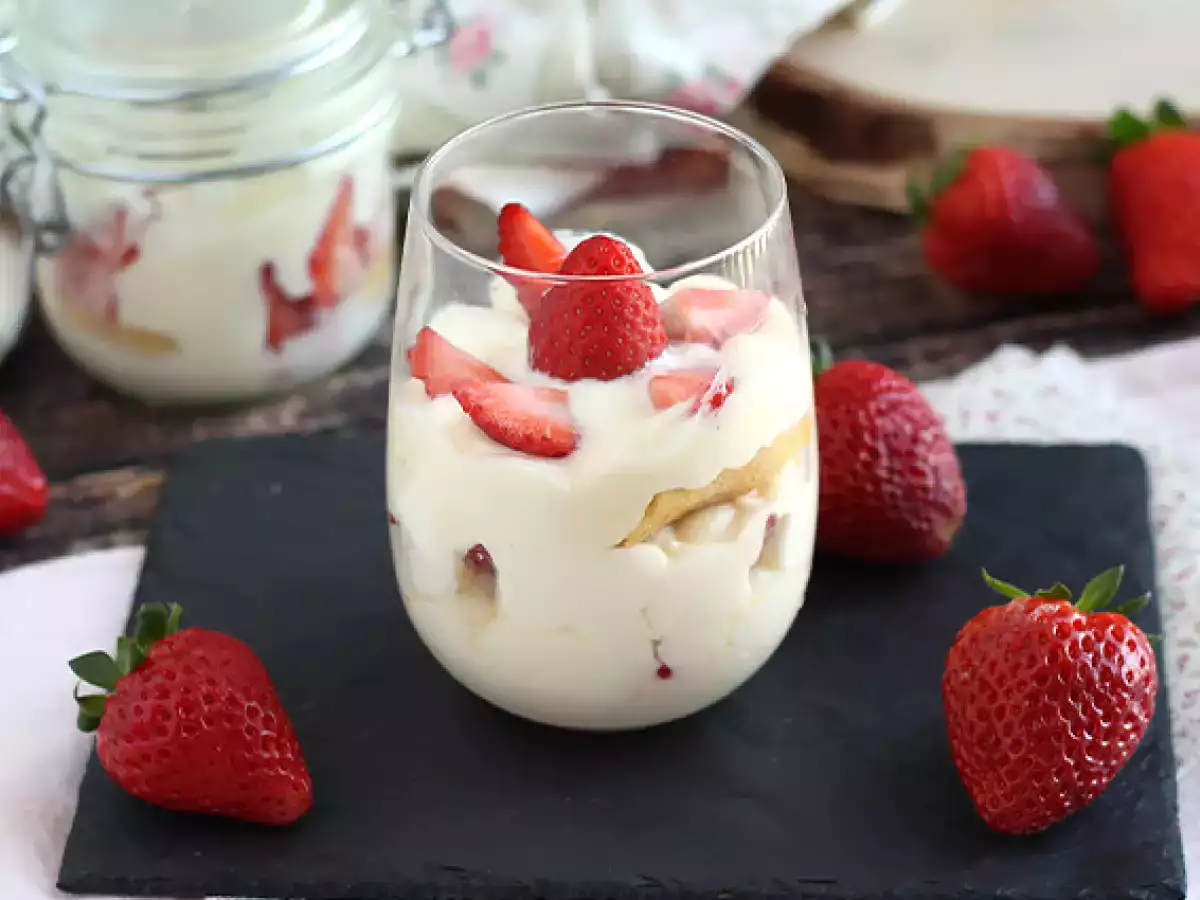 Chladené jahodové tiramisu verrines - foto 4
