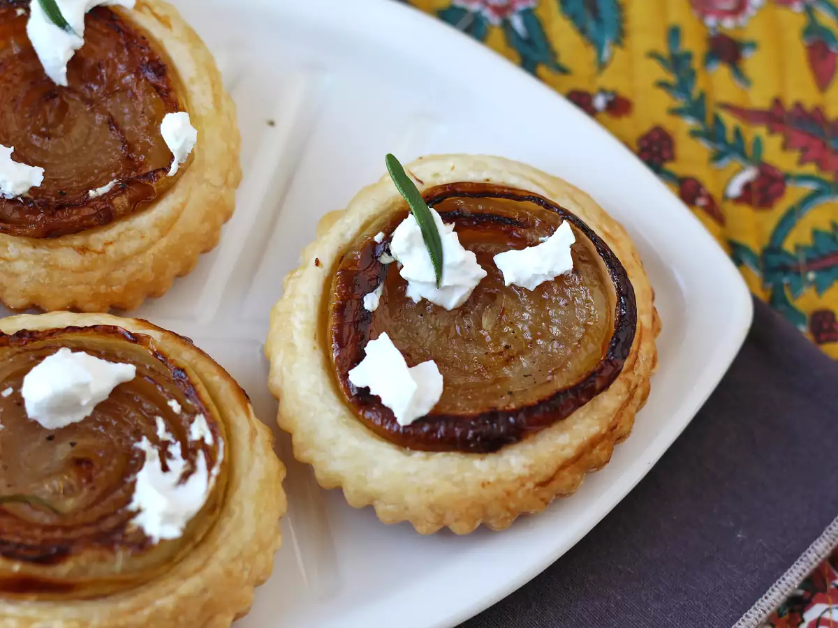 Cibuľové tartaletky tatin - foto 3
