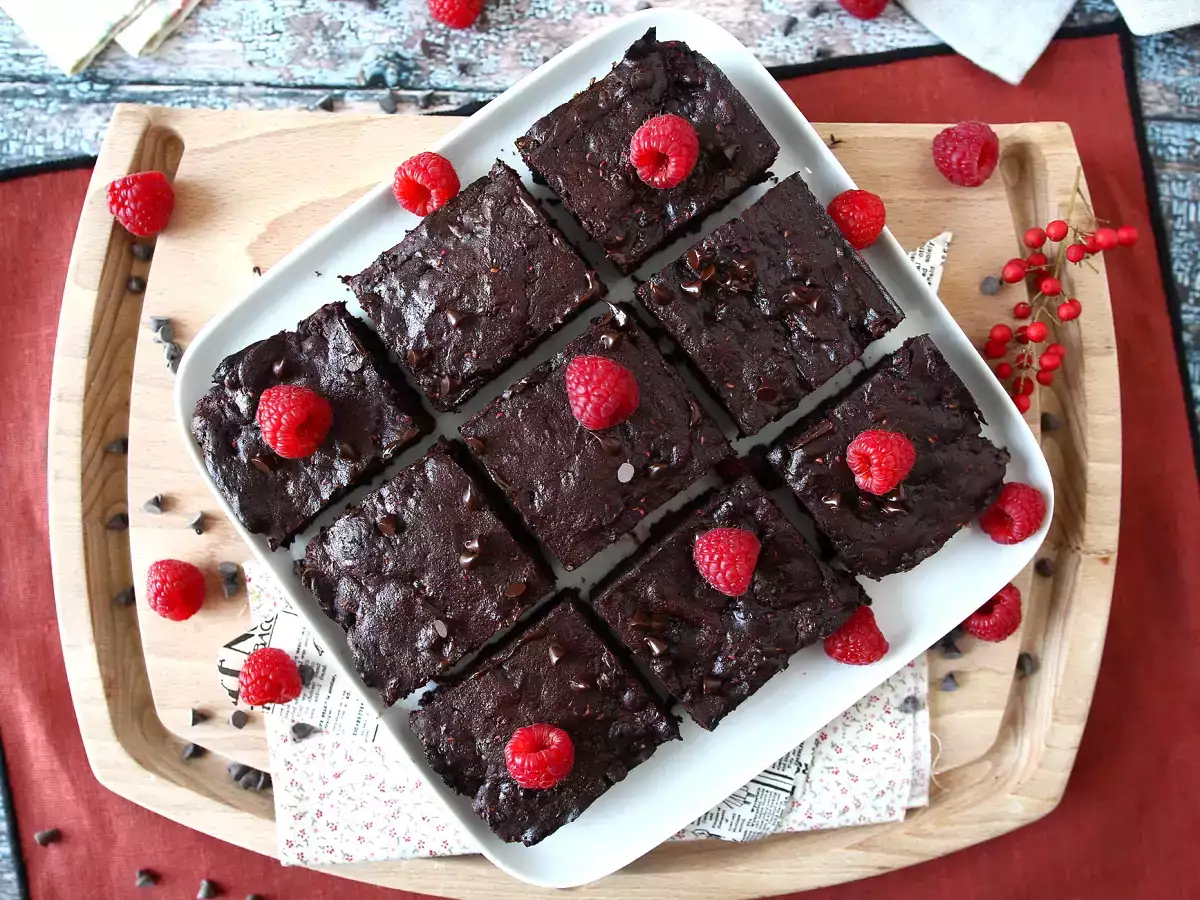 Čokoládové malinové brownie, čistý pôžitok! - foto 2