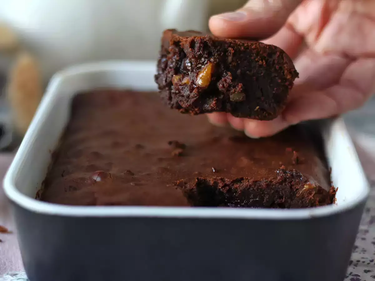 Čokoládový a orechový koláčik vo fritéze - foto 4