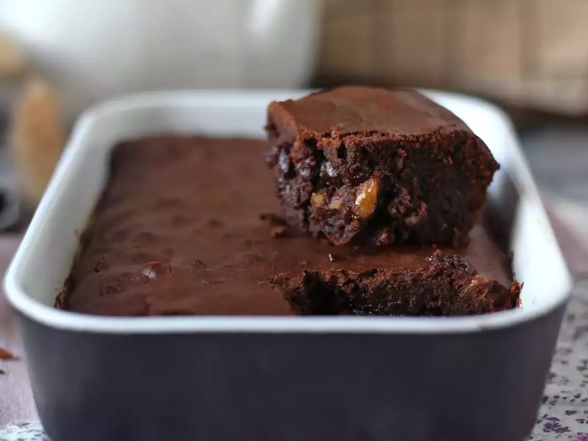 Čokoládový a orechový koláčik vo fritéze - foto 5