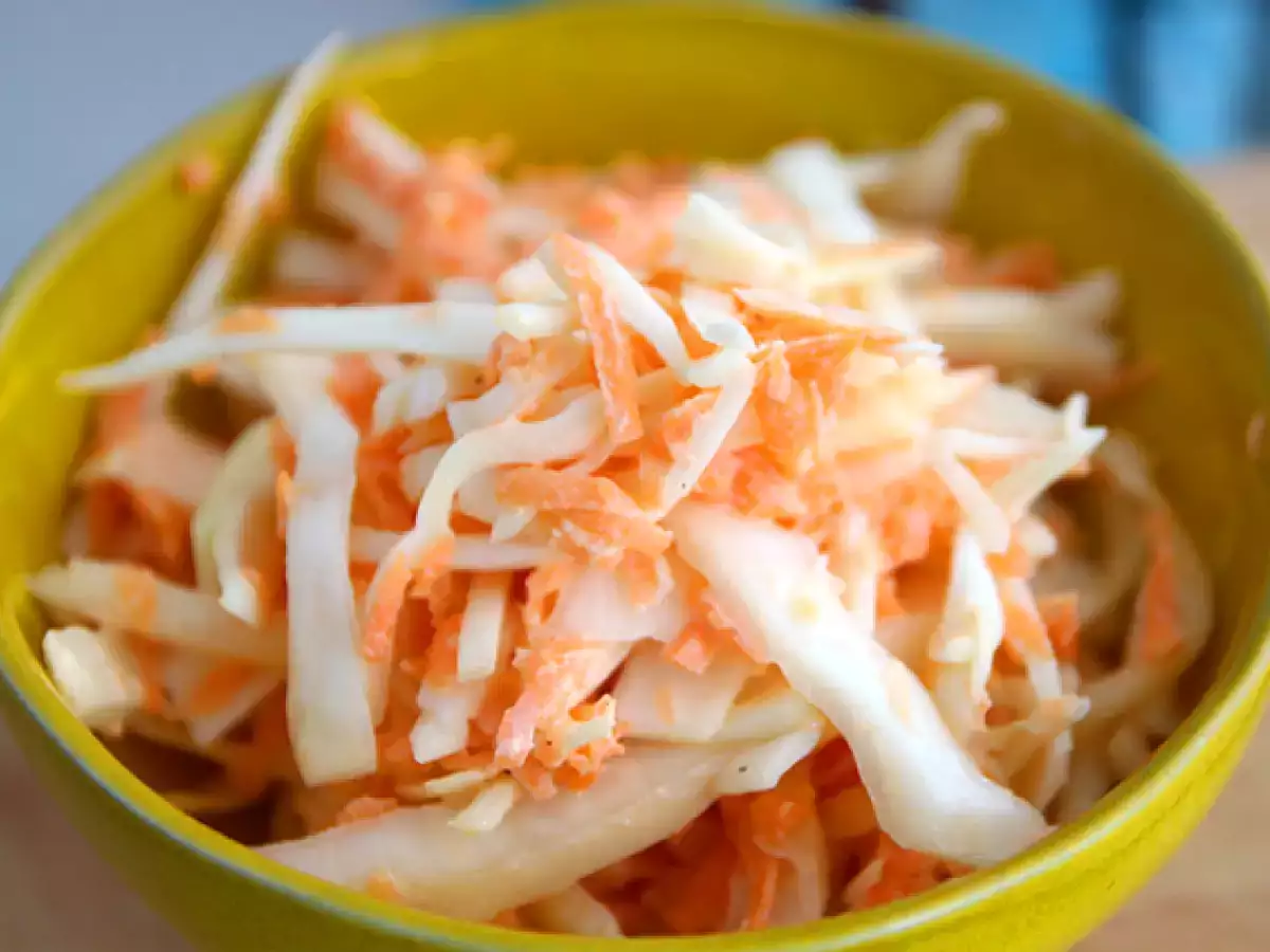 Coleslaw (šalát z kapusty a mrkvy) na americký spôsob - foto 3