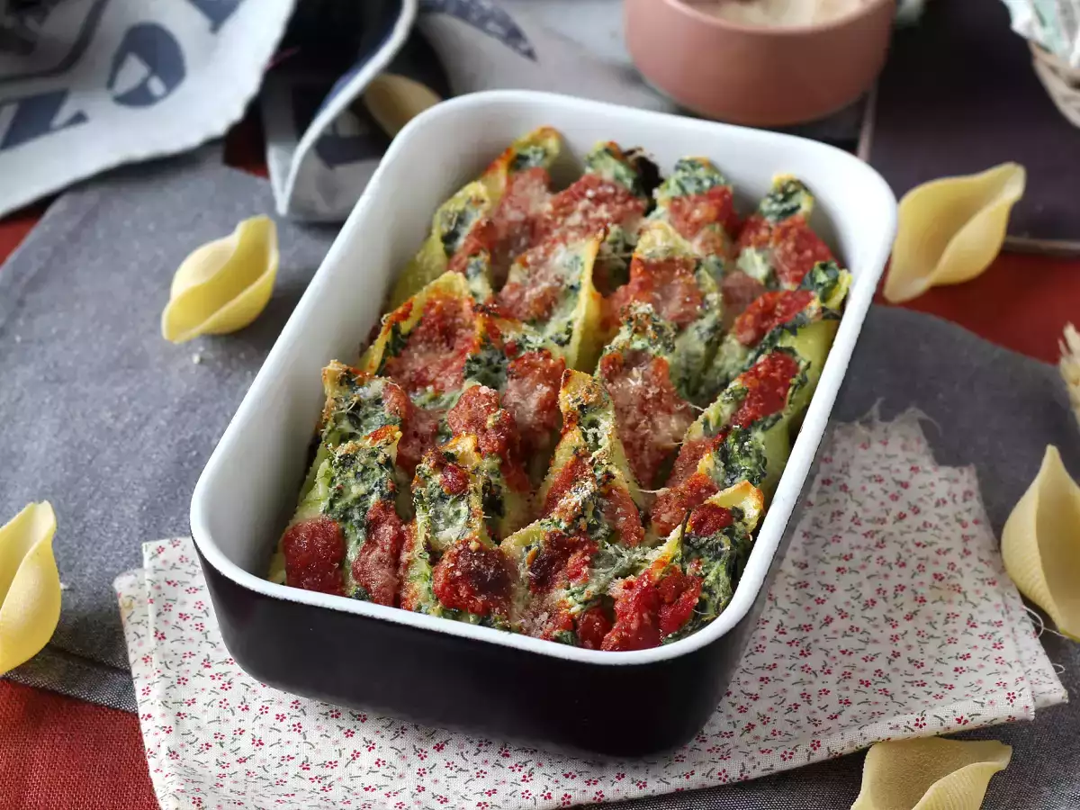 Conchiglioni plnené ricottou a špenátom: neodolateľné pečené vegetariánske jedlo