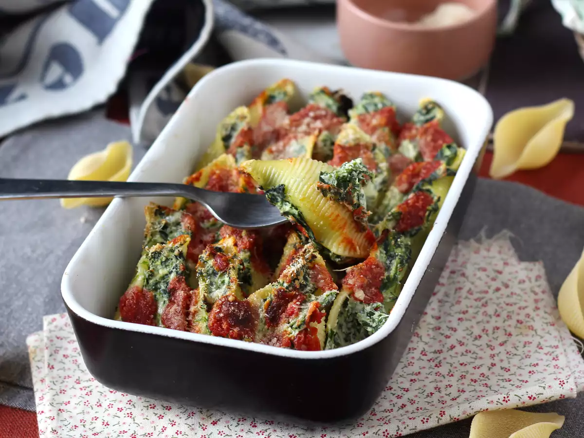 Conchiglioni plnené ricottou a špenátom: neodolateľné pečené vegetariánske jedlo - foto 7