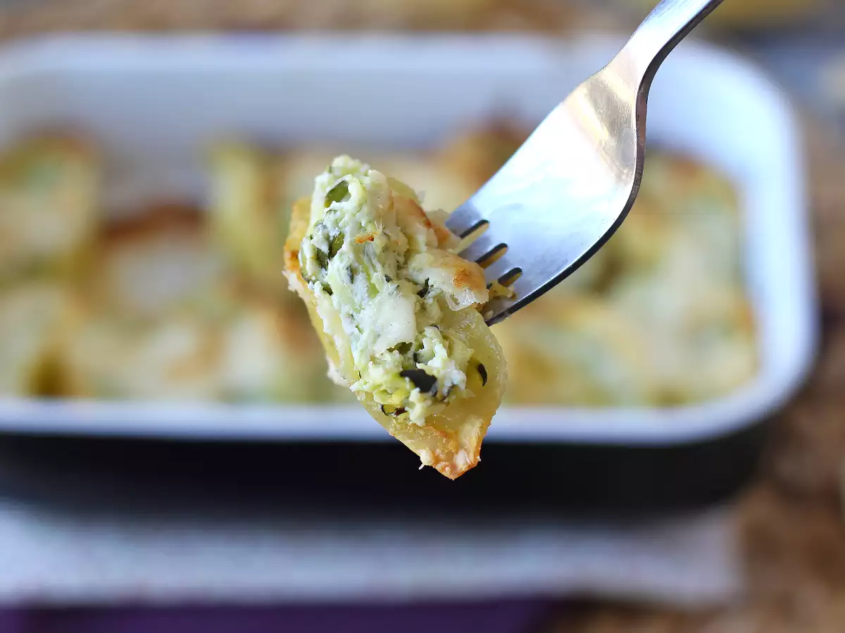 Conchiglioni plnené ricottou, cuketou a citrónom: krémové a au gratin v rúre - foto 7