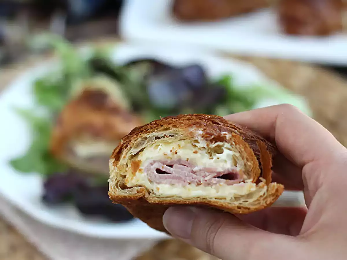 Croissanty so šunkou a syrom - foto 4