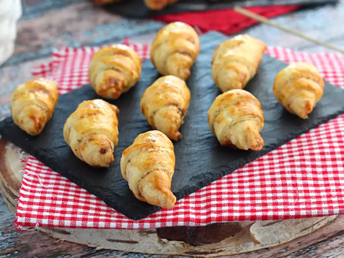 Croissanty z lístkového cesta so šunkou a syrom fromage frais - foto 4