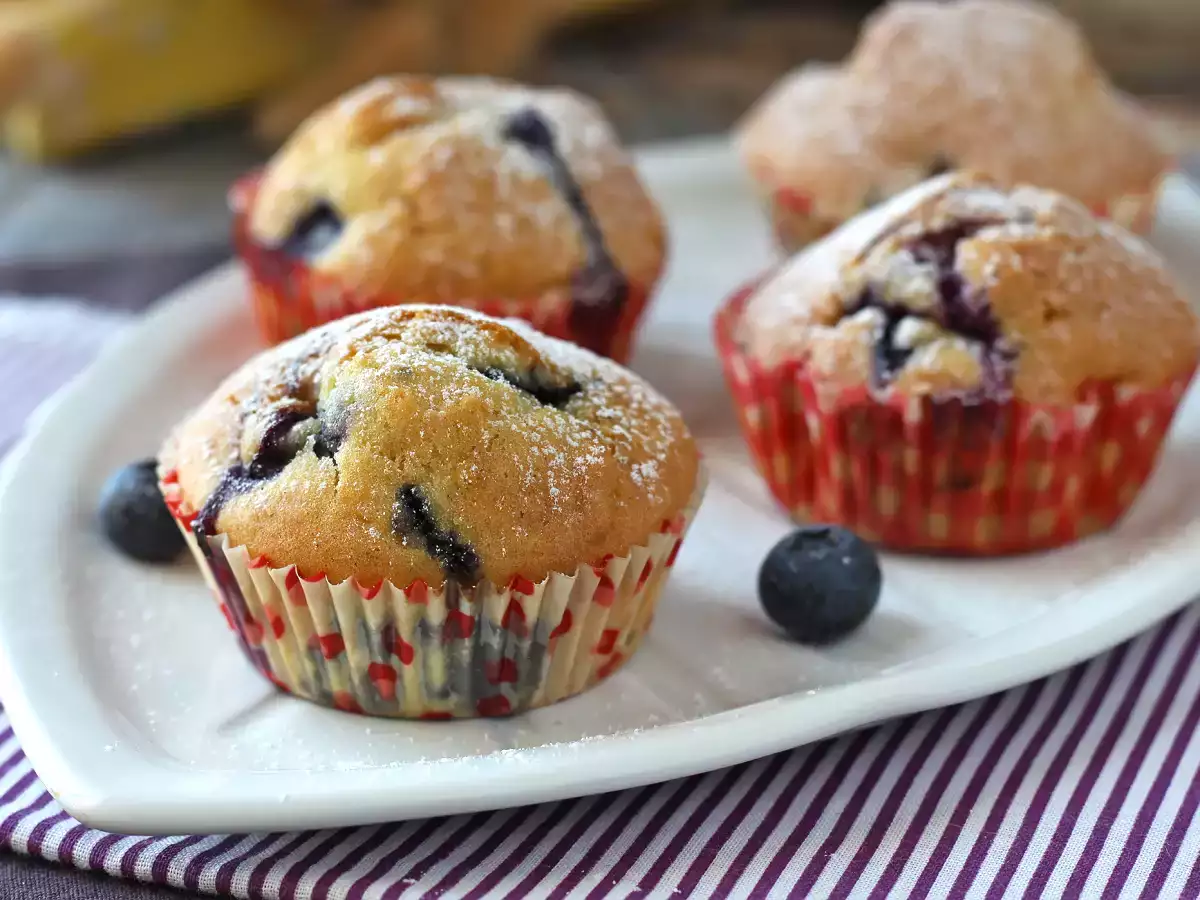 Čučoriedkové muffiny, mini verzia pyrenejského koláča! - foto 9