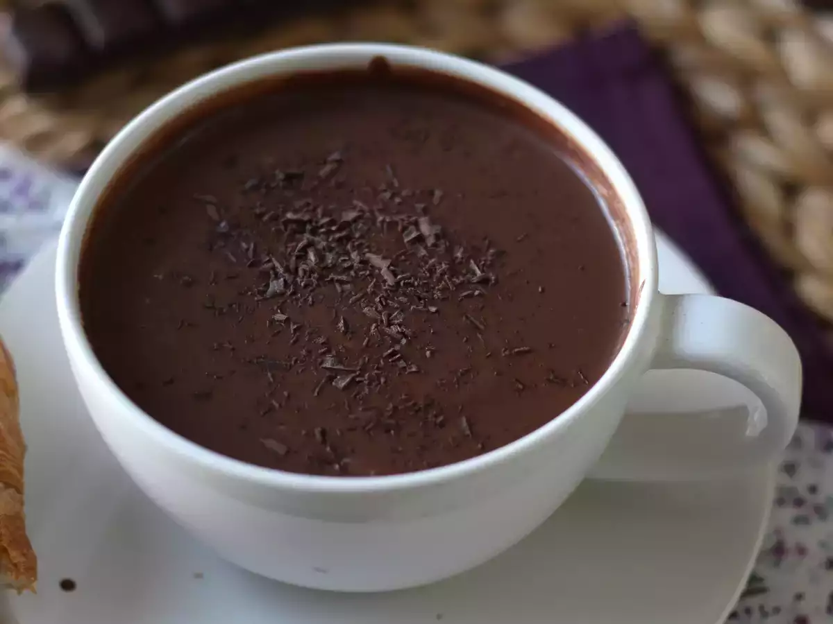 Domáca horúca čokoláda: jednoduchý recept na hustú, lesklú a hodvábnu čokoládu - foto 3