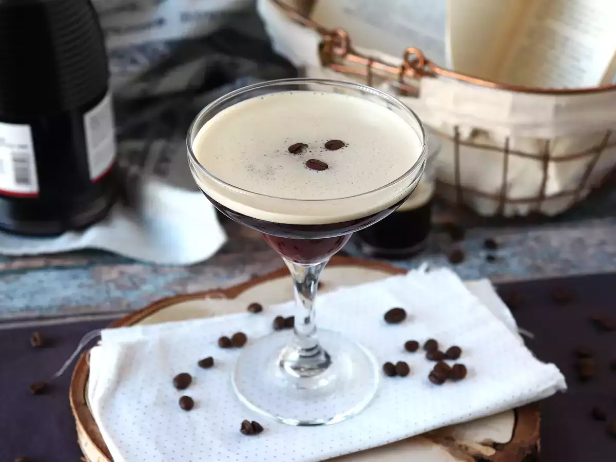 Espresso Martini, dokonalý koktail pre milovníkov kávy