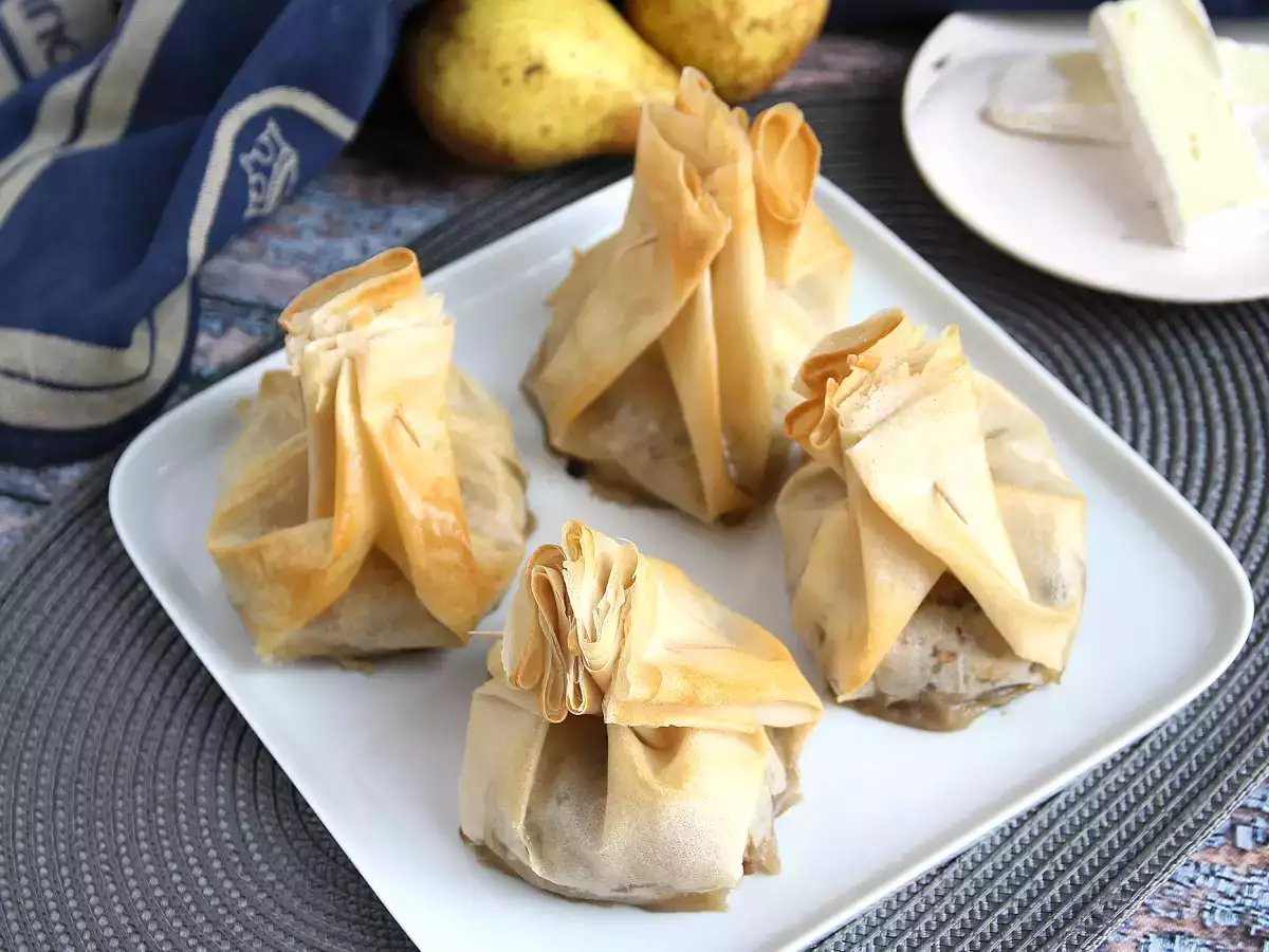 Extra chrumkavé huby, syr Brie a hrušky aumônières - foto 4