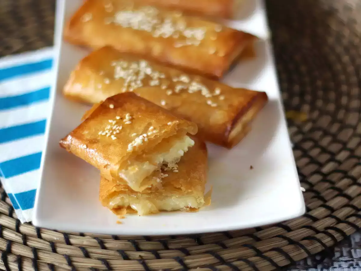 Feta Saganaki, grécky recept na chrumky z fety a medu - foto 3