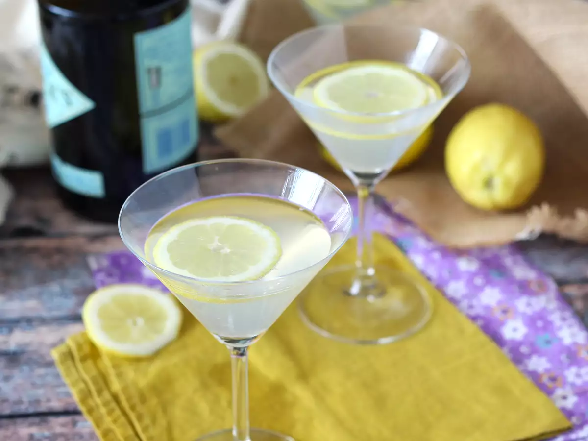 Gin fizz, o ktorý sa môžete podeliť so všetkými hosťami počas aperitívu - foto 3