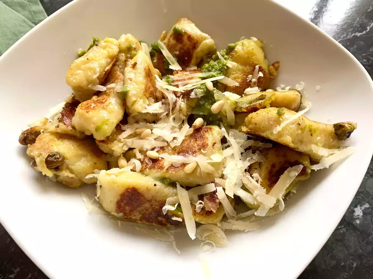 Gnocchi-mozza so zeleným pestom - foto 2
