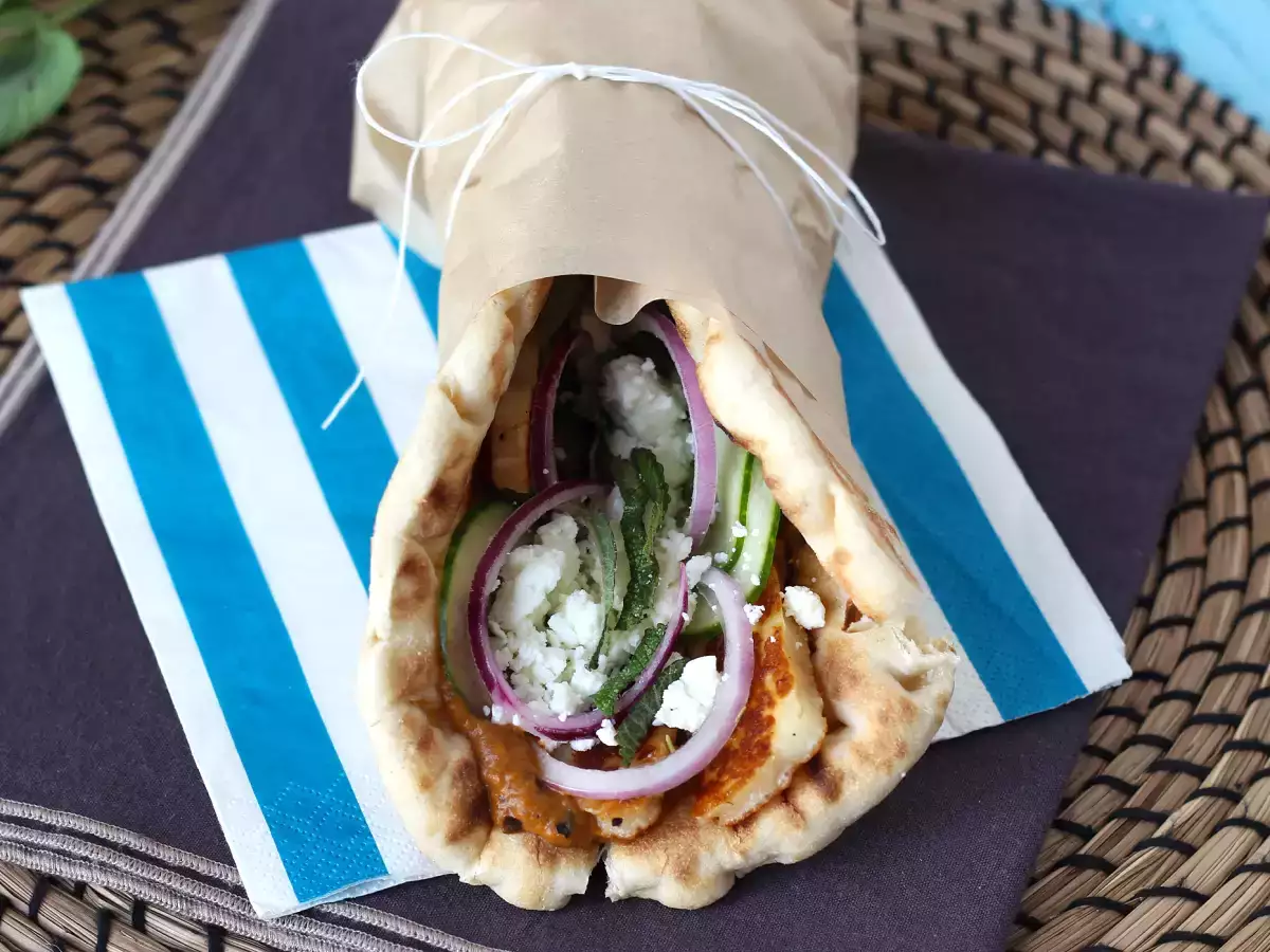 Gyros s halloumi, vegetariánska verzia gréckeho sendviča! - foto 5