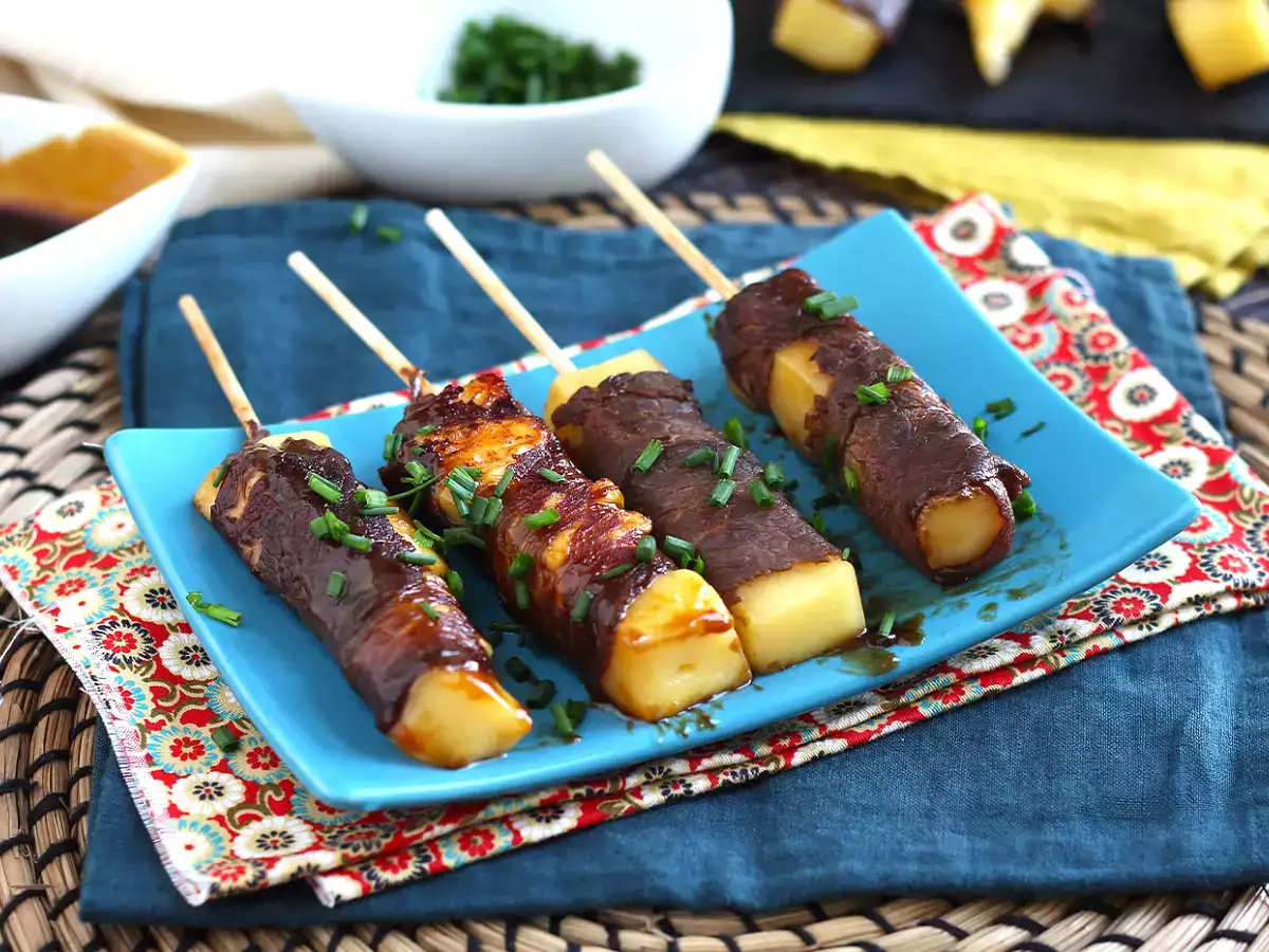 Hovädzí kebab Yakitori so syrom - foto 2