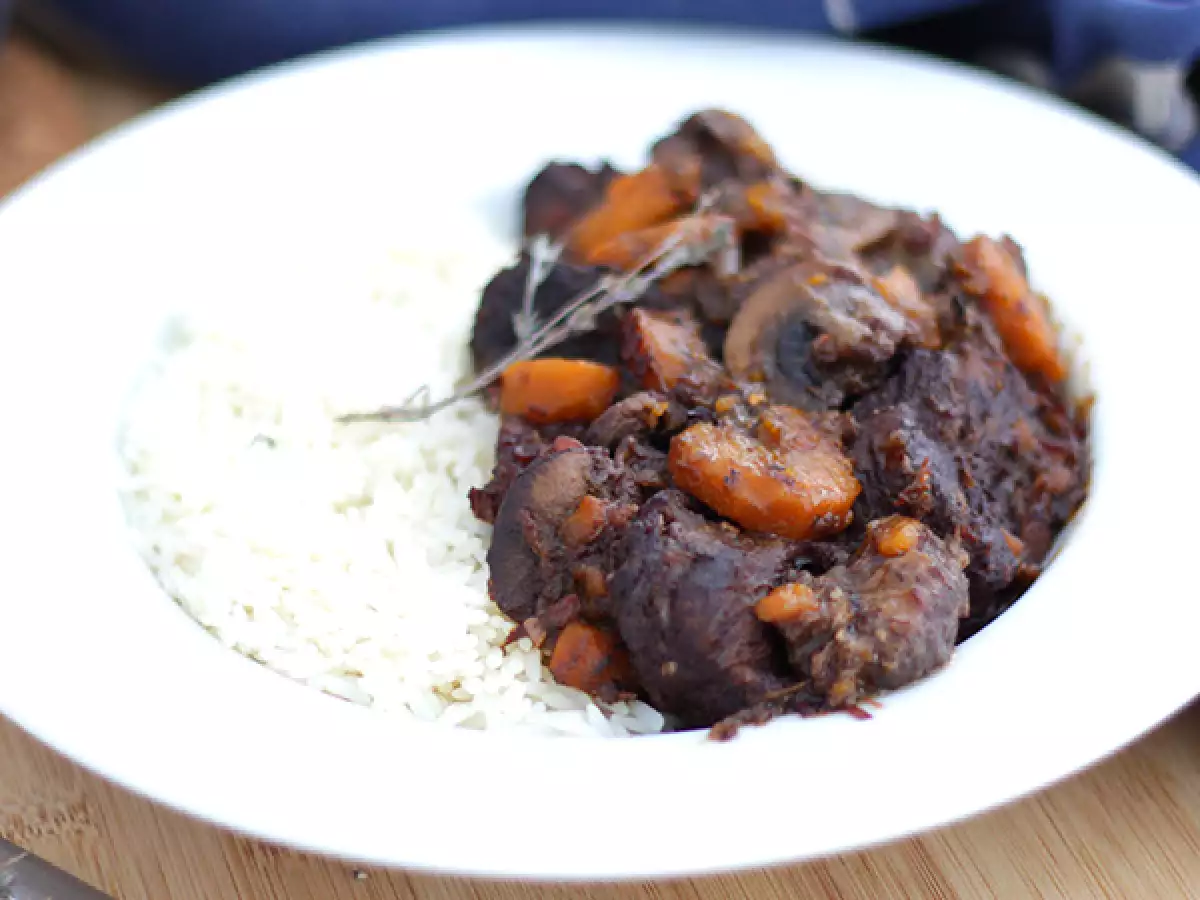 Hovädzie bourguignon - foto 3