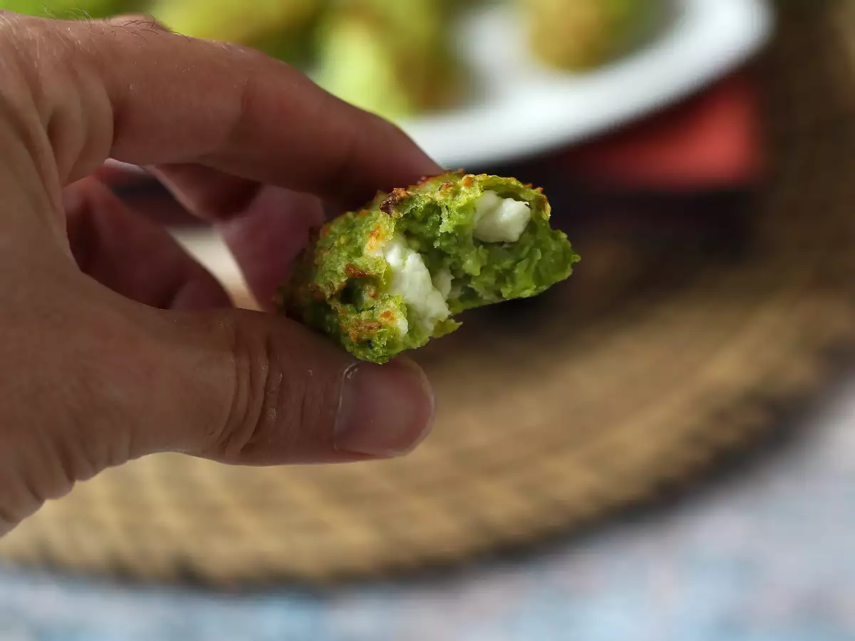 Hráškové a feta mäsové guľky vo fritéze: chutné a veľmi rýchle na prípravu! - foto 6