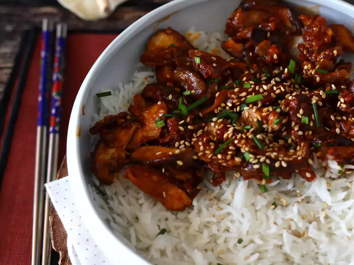 Huby na kórejský spôsob - huby shiitake v omáčke gochujang - foto 3