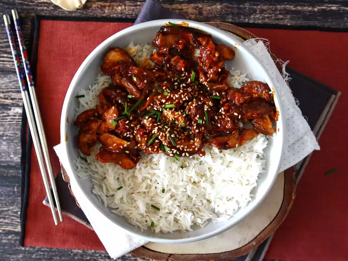 Huby na kórejský spôsob - huby shiitake v omáčke gochujang - foto 4