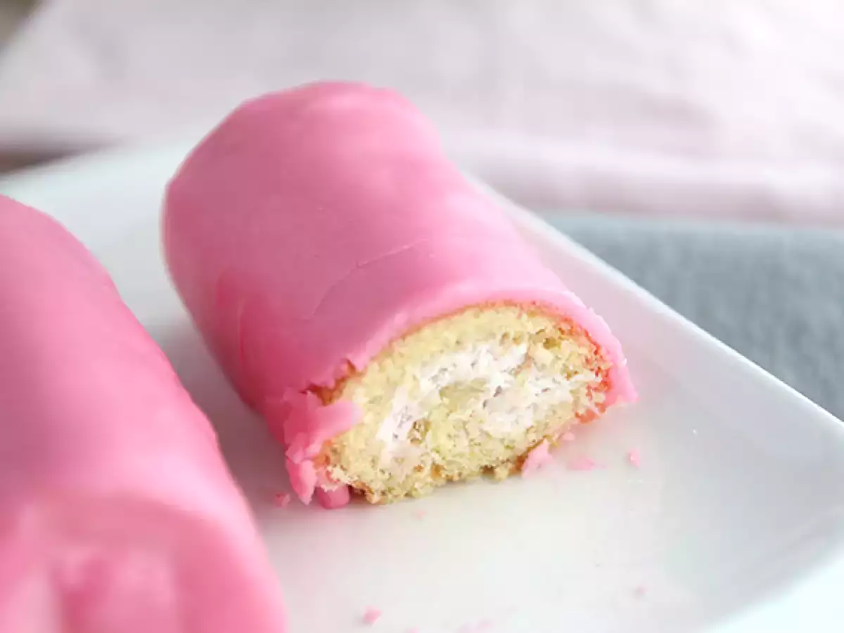 Jahodové mini rožky, Pink Panthers - foto 3