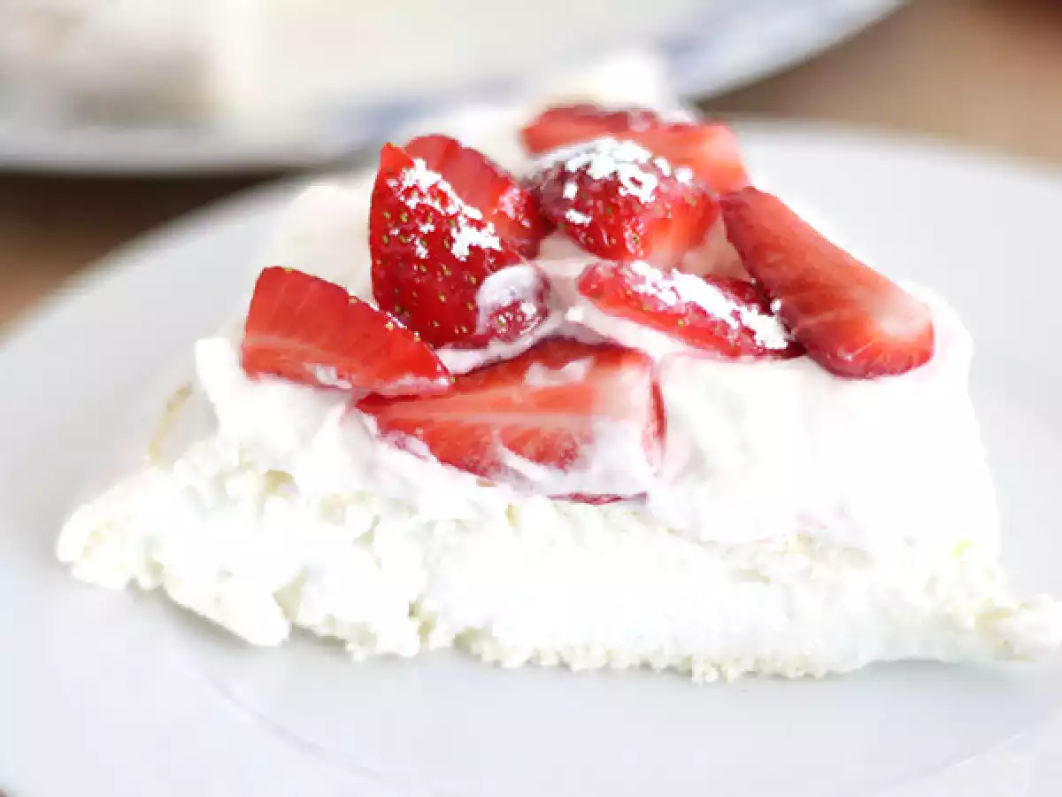 Jednoduchá jahodová pavlova - foto 3
