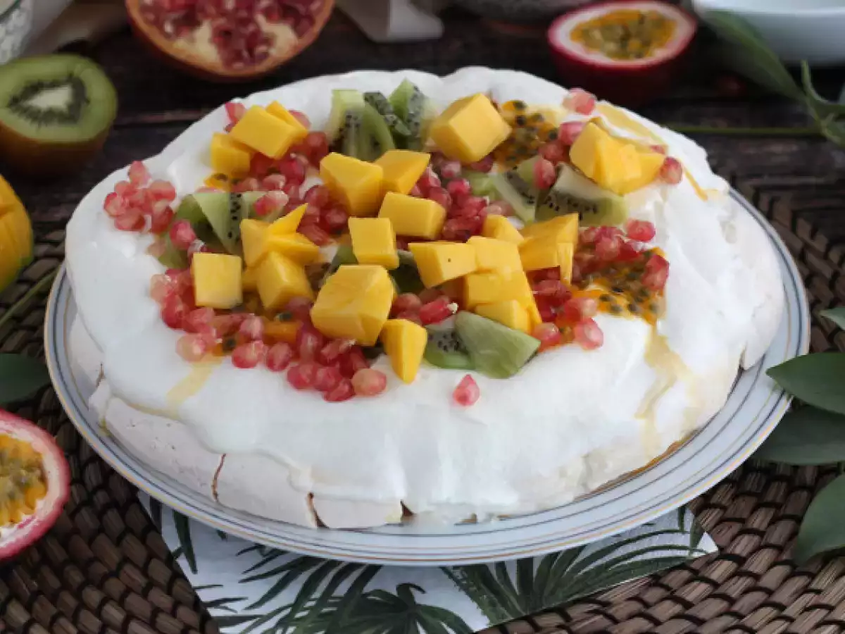 Jednoduchá pavlova z exotického ovocia - foto 3