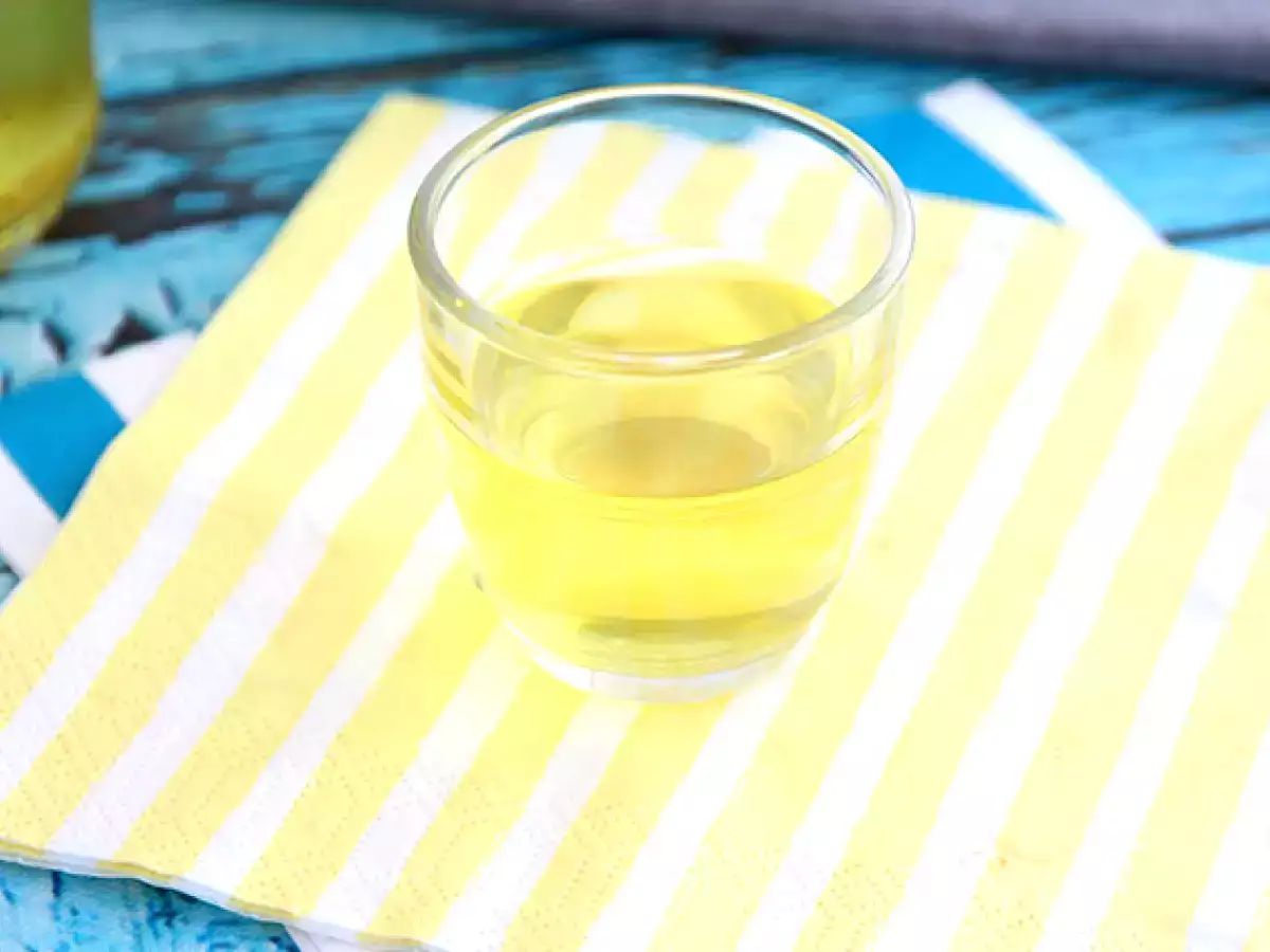 Jednoduché domáce limoncello - foto 3