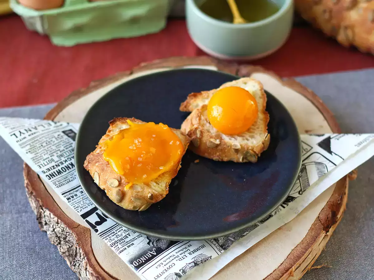 Kandizované vaječné žĺtky s nátierkou Air Fryer