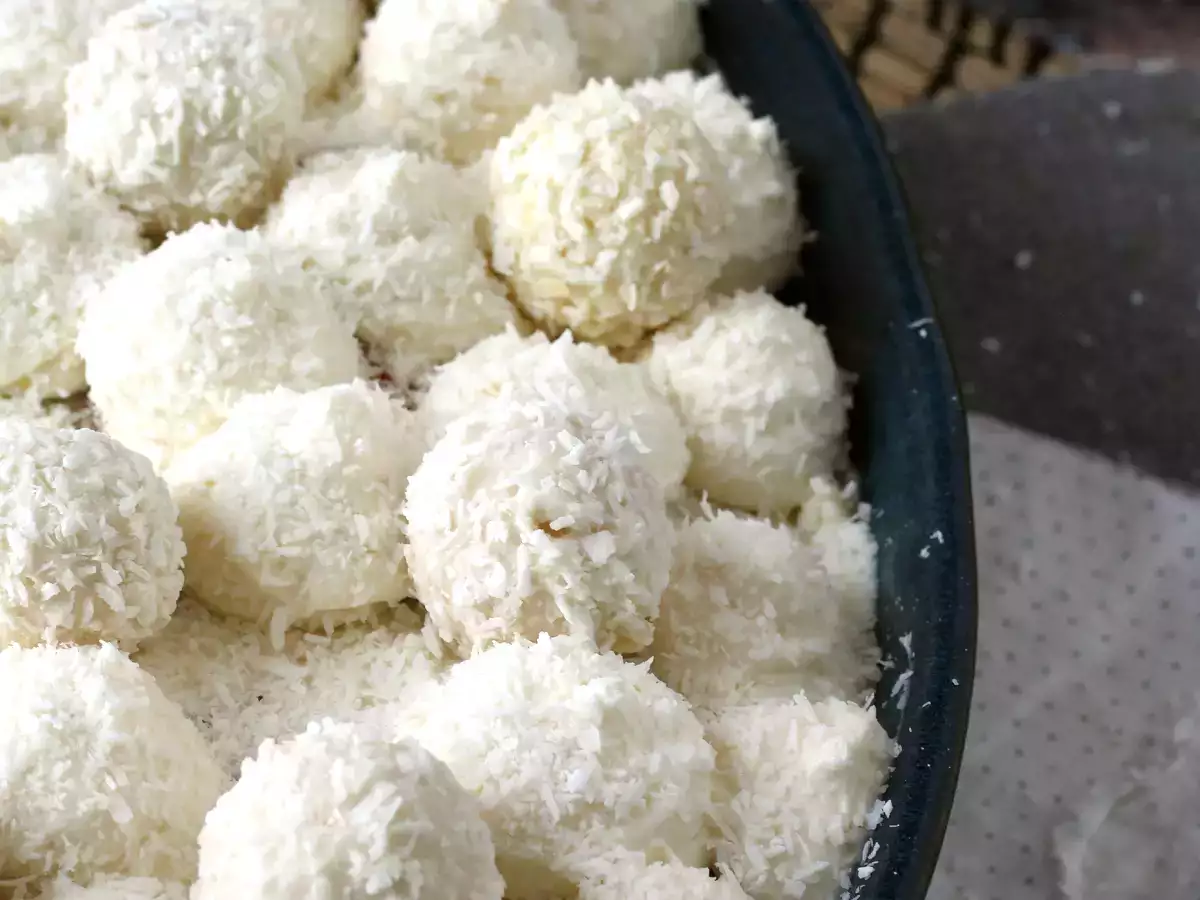 Kokosové tiramisu s Raffaellom - foto 9