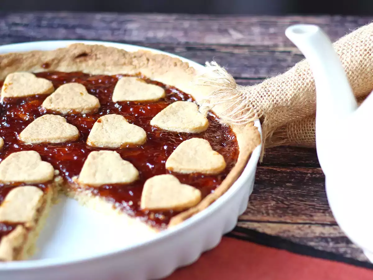 Koláč s jahodovým džemom: klasický recept na krehké pečivo (aj srdcia) - foto 7