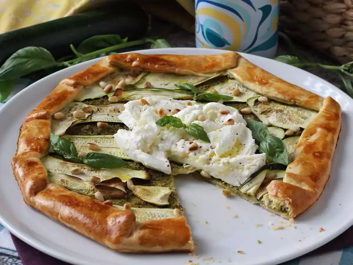 Koláč s pestom a cuketou: jednoduchý recept, ktorý vonia ako leto! - foto 5