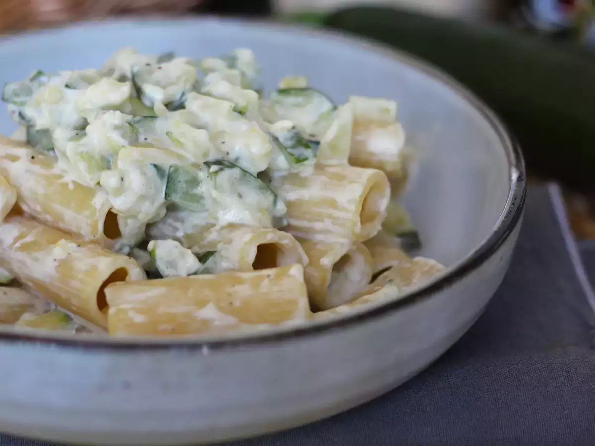 Krémové cestoviny s cuketou, chutný a veľmi rýchly recept