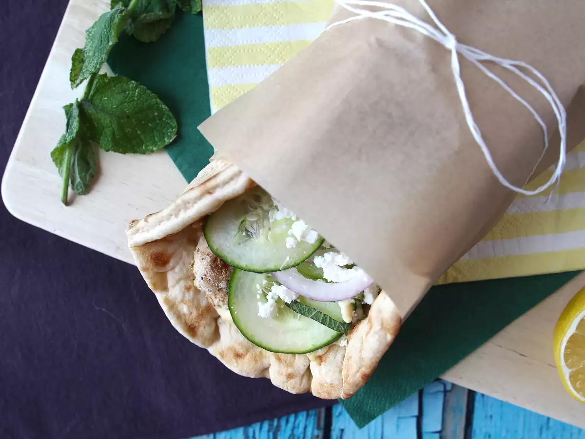 Kurací gyros, grécky sendvič, ktorý si zamilujete! - foto 3
