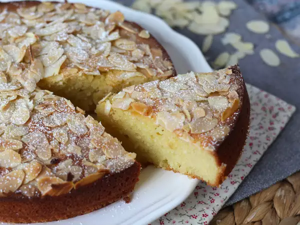 Recept L'amandier, mimoriadne vlhký mandľový koláč