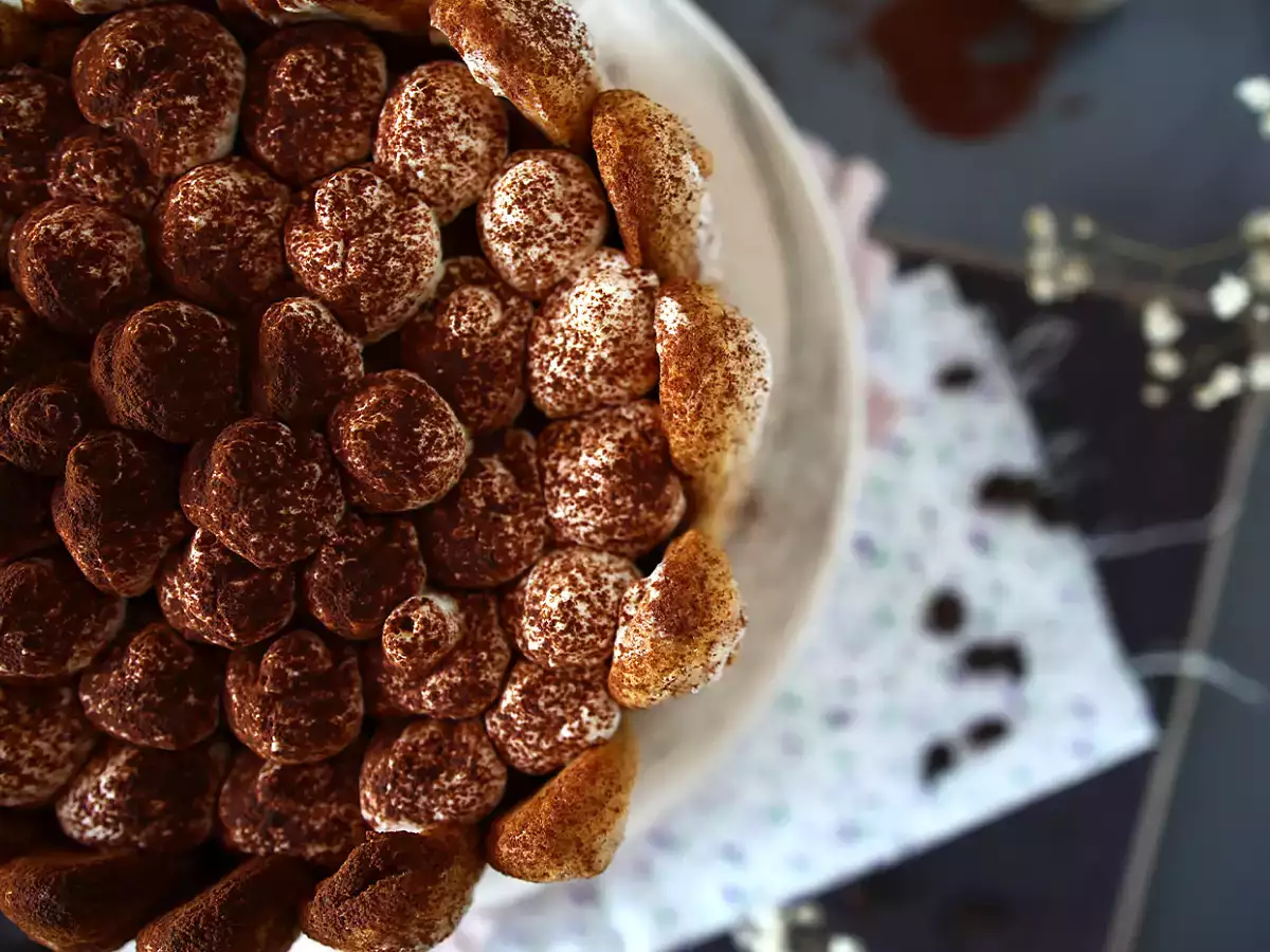 Lahodná charlotte v štýle tiramisu bez vajec - foto 5