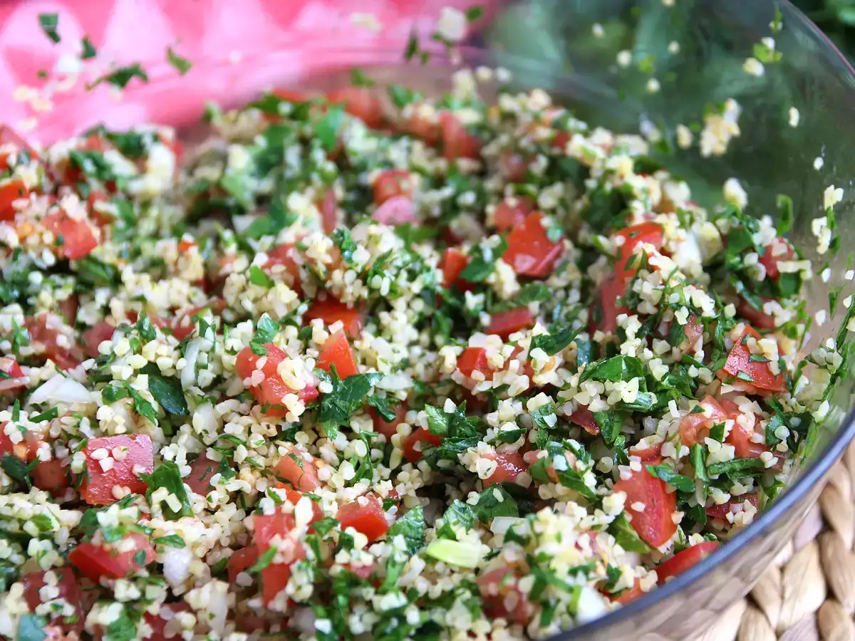 Libanonský tabbouleh, voňavý a čerstvý, ako ho máme radi - foto 2