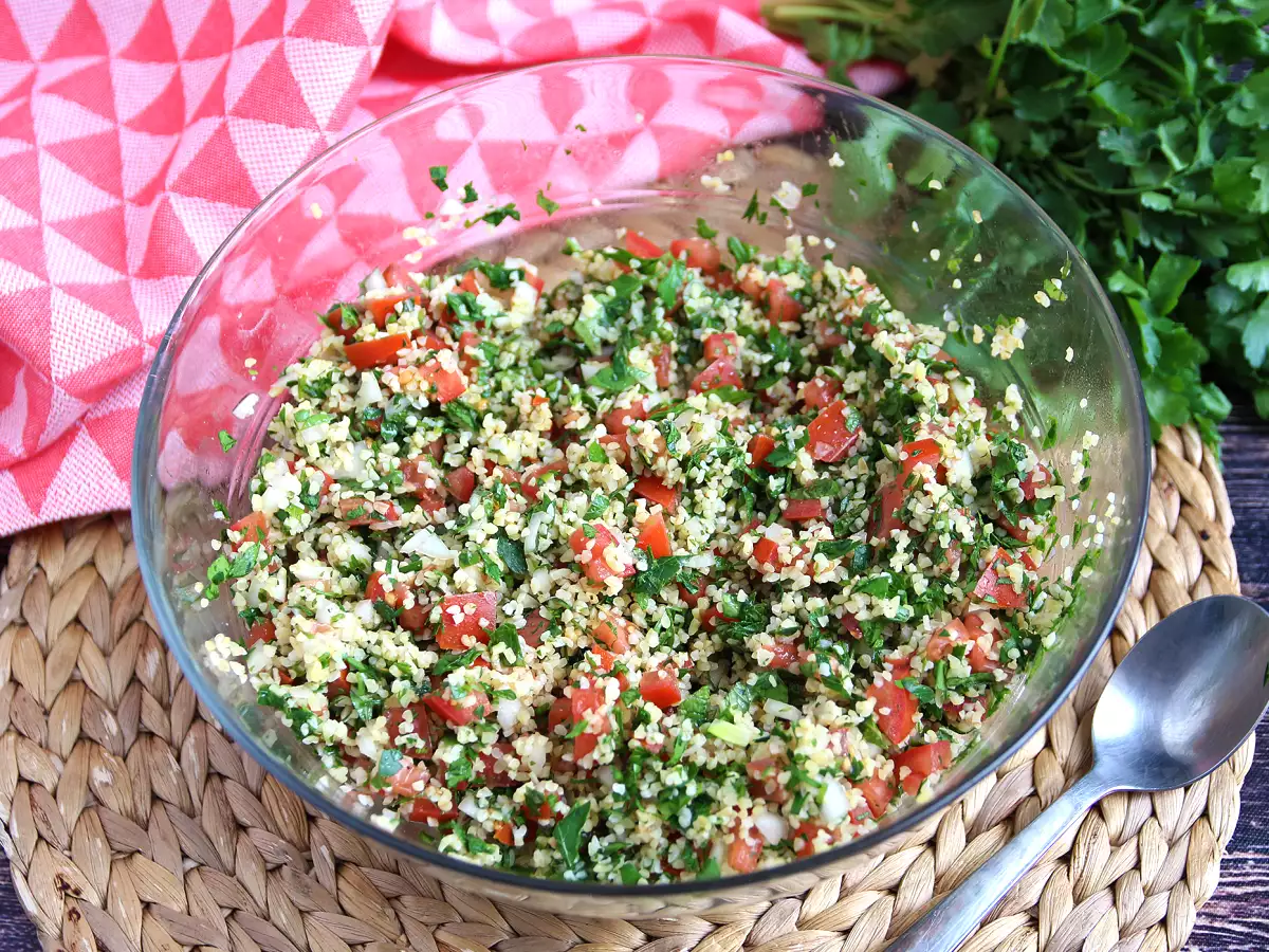 Libanonský tabbouleh, voňavý a čerstvý, ako ho máme radi - foto 3