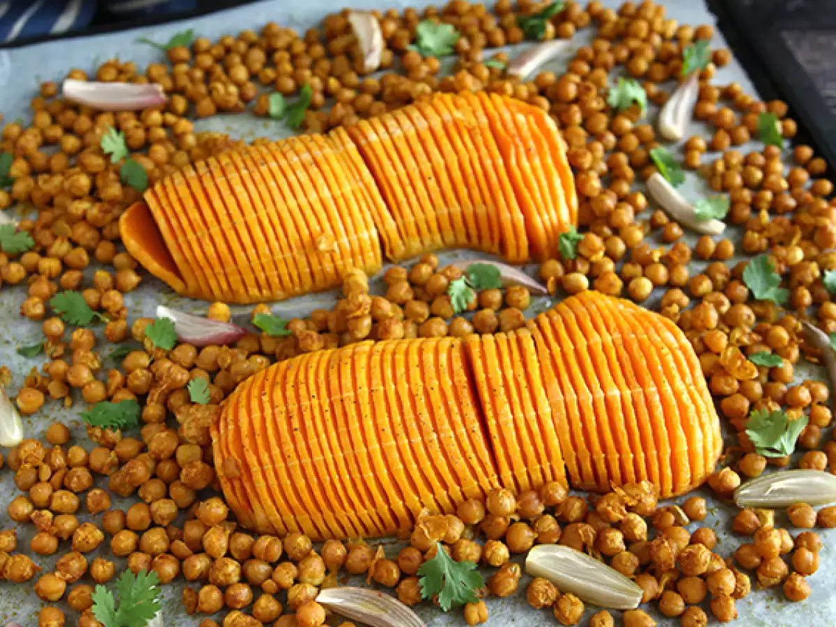 Mäkkýš na spôsob hasselback: vaša nová obľúbená príloha!