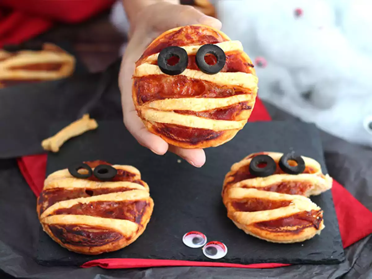 Mamička pizza z lístkového cesta