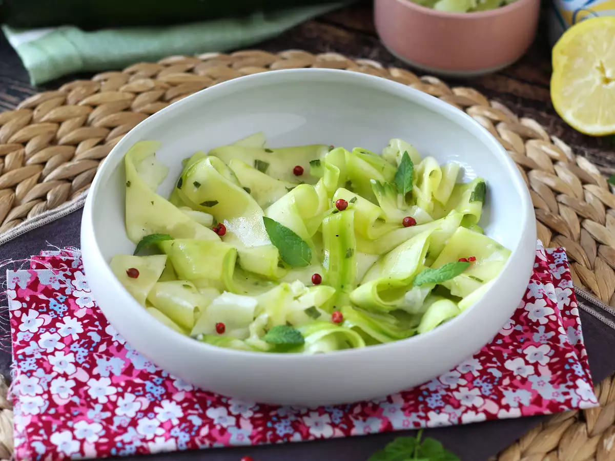 Marinované cukety, dokonalé zeleninové carpaccio na leto! - foto 4