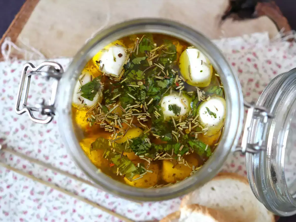 Marinované mozzarellové guľôčky na aperitív alebo šalát! - foto 2