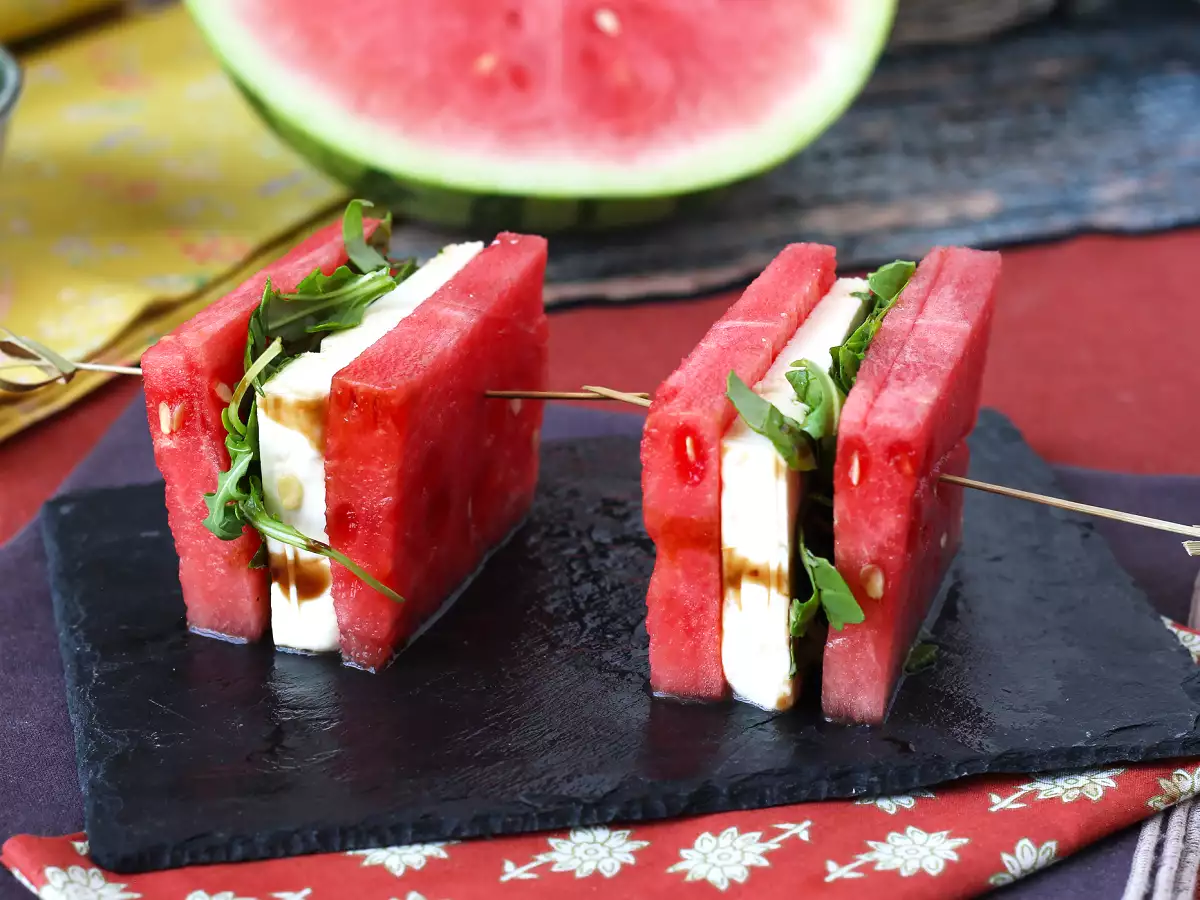 Melónový sendvič s raketou, najčerstvejší virálny recept na leto! - foto 4