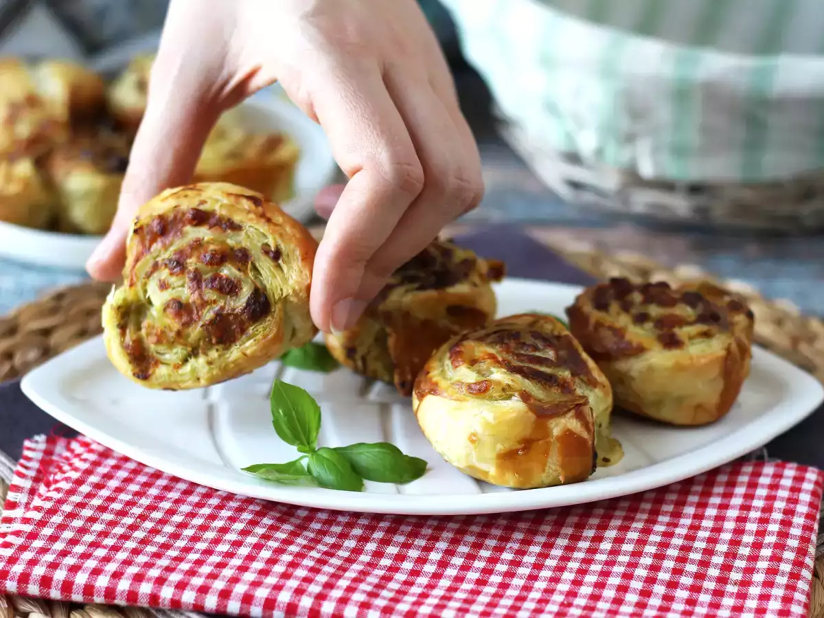 Mozzarella pesto lístkové pečivo s fritézou, hotové za 15 minút! - foto 4